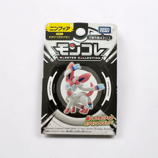 Sylveon Moncolle Takara Tomy