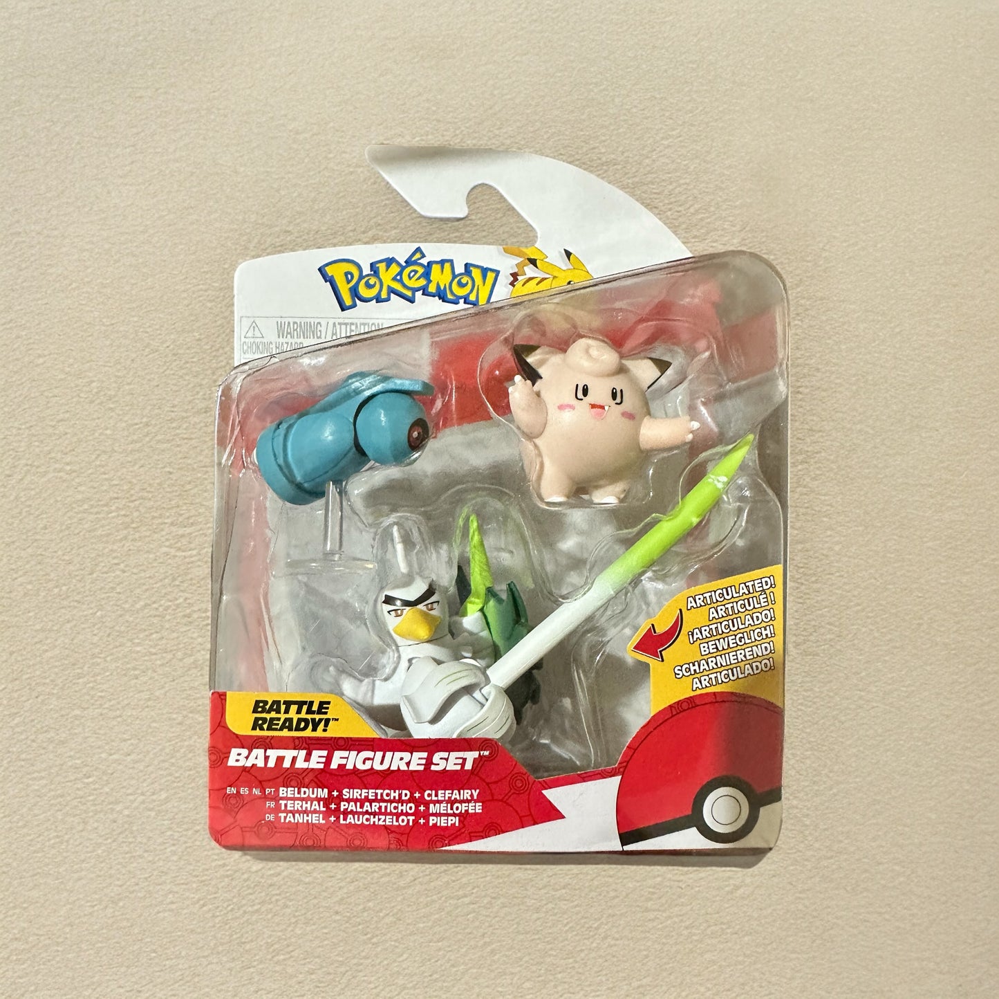 Beldum, Sirfetch’d & Clefairy Battle Figure Set